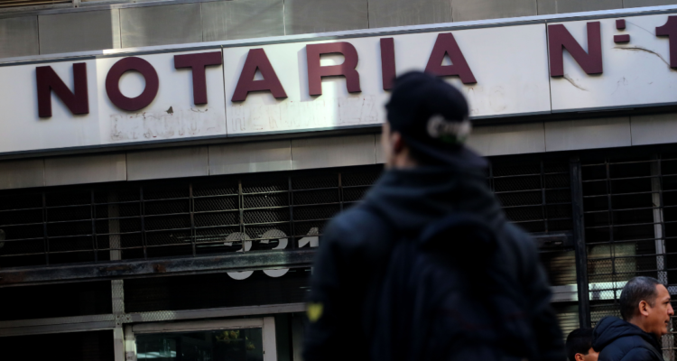 Reforma notarial sigue estancada: Comisión del Senado debe votar más de 400 indicaciones pendientes