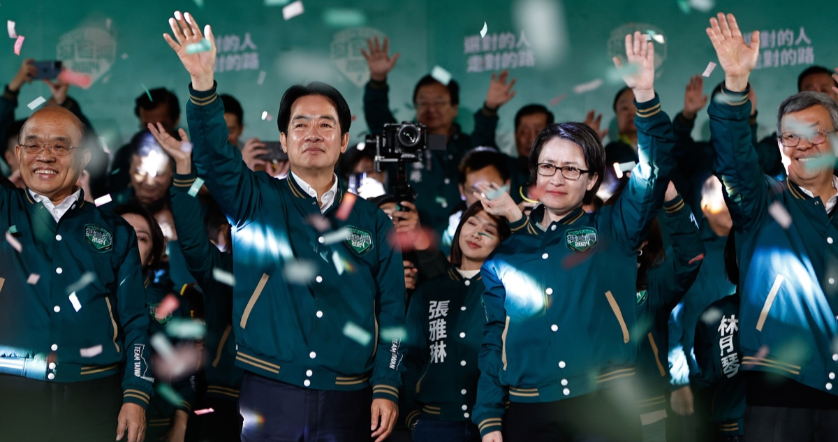 Lai Ching-te celebra el triunfo en las elecciones presidenciales de Taiwán.