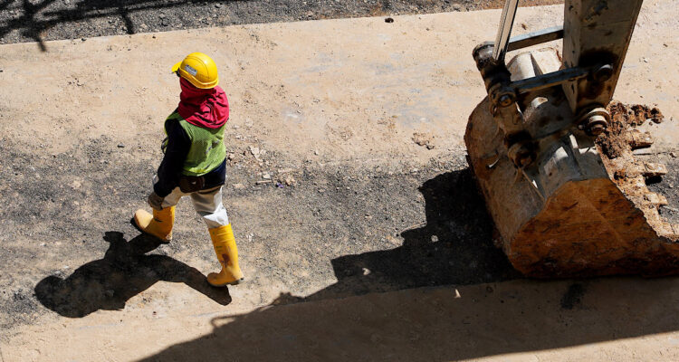 Olas de calor: ¿cómo pueden los trabajadores prevenir el estrés térmico ante las altas temperaturas?