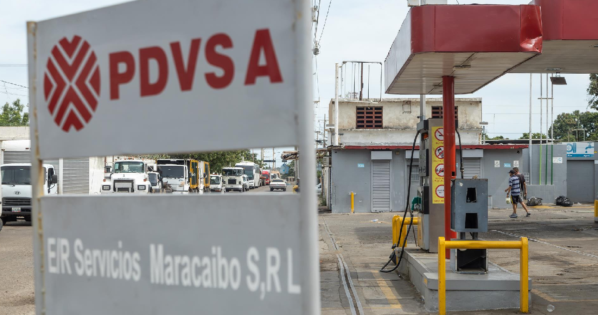 una estación de gasolina el 9 de junio de 2023, en Maracaibo (Venezuela)
