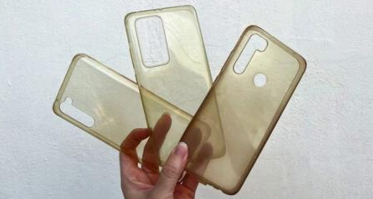 No, no es suciedad: ¿por qué las carcasas transparentes de celulares se ponen amarillas?