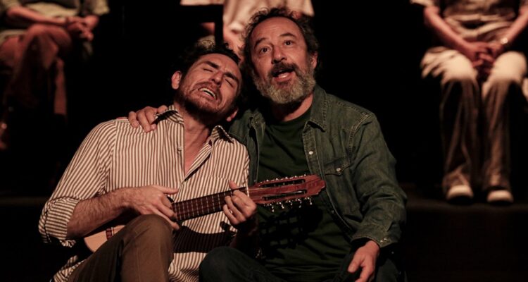 primavera con una esquina rota