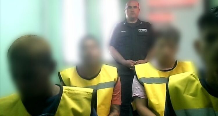 Decretan prisión preventiva para los 4 extranjeros imputados por asesinato de agricultores en Malloa