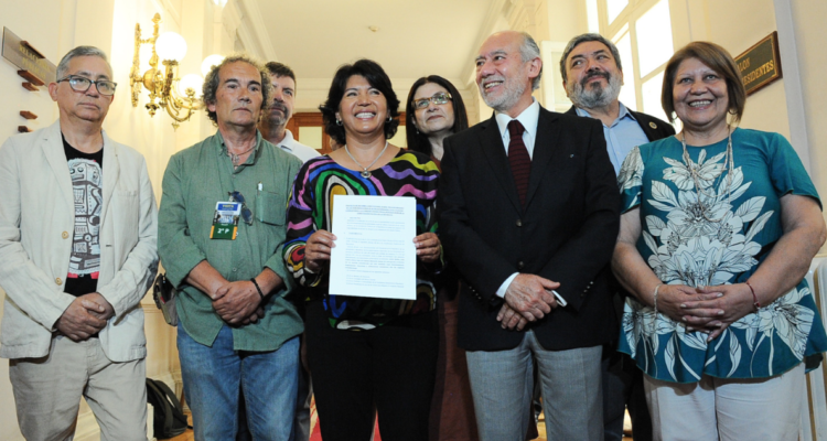 remuneraciones altas autoridades