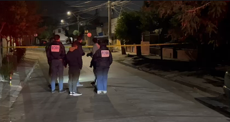 Joven muere en nuevo homicidio en Renca: no se descarta que recibiera una “bala loca”