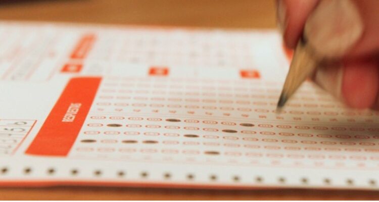 Revisa aquí los puntajes y resultados de la Prueba de Acceso a la Educación Superior PAES 2023 para el proceso de admisión universitaria 2024.