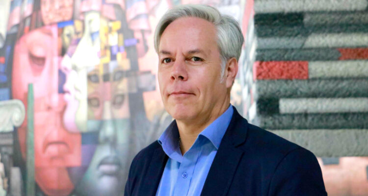 Fallece Rodrigo Piracés, destacado artista visual y director de la Pinacoteca UdeC