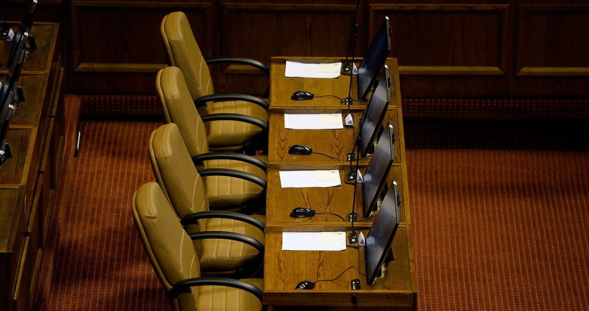 “Sesión Fracasada”: Ausencia de diputados malogra sesión de comisión por audio de Hermosilla