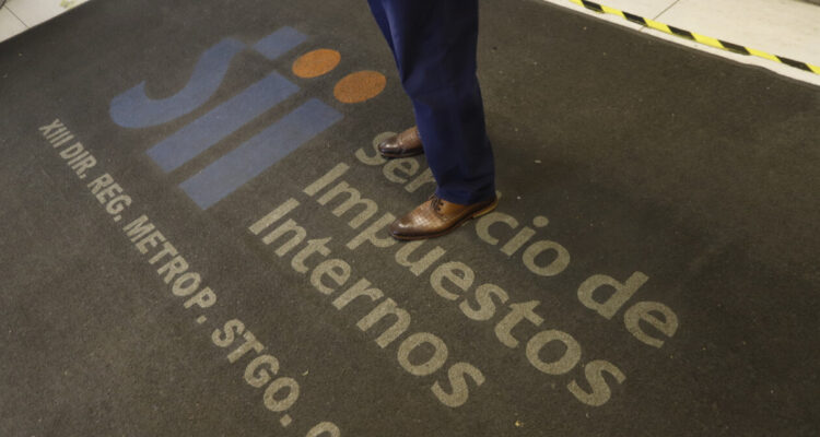 De imputado a testigo: Fiscalía rectificó calidad de funcionario del SII en el Caso Audios