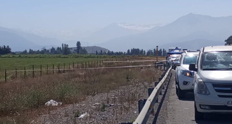 Amarrados y heridos a bala: cuerpos hallados en Acceso Sur habrían sido asesinados en la madrugada