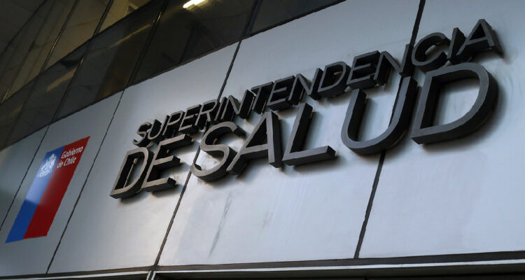Fachada de la Superintendencia de Salud.