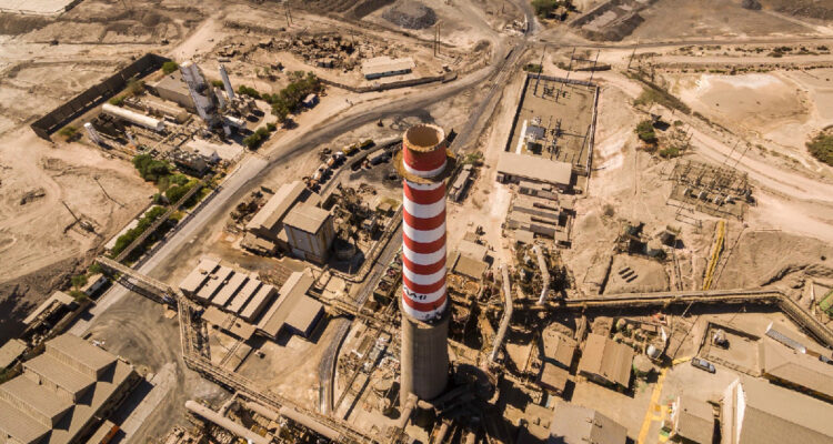 Torre de la Fundición Hernán Videla Lira de Enami, en Paipote, Copiapó