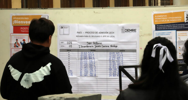 Anti ranking: Mineduc advierte a Universidades de no usar datos de puntajes de la PAES