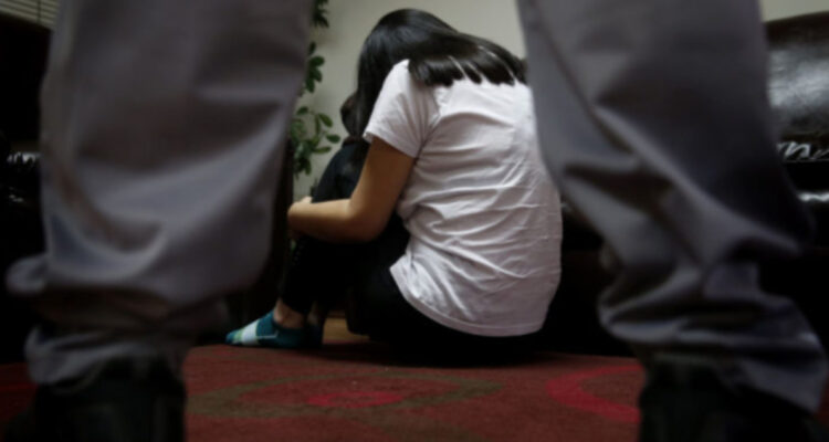 Vecinos linchan a sujeto acusado de violar a niña de 12 años en Cerrillos: quedó detenido