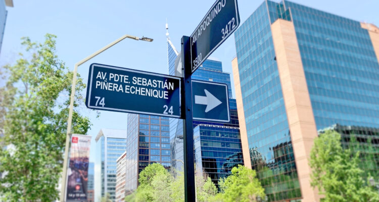 A un paso de ser avenida Sebastián Piñera: COSOC Las Condes aprueba renombre de avenida IV Centenario