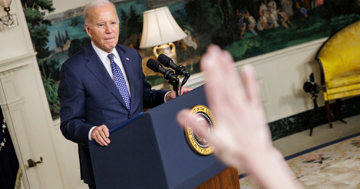 Republicanos piden al gabinete de Biden que lo inhabiliten como presidente por “memoria limitada”