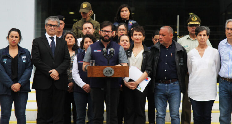 Más de 2 mil familias damnificadas serán las primeras en recibir Bono de Recuperación por incendios