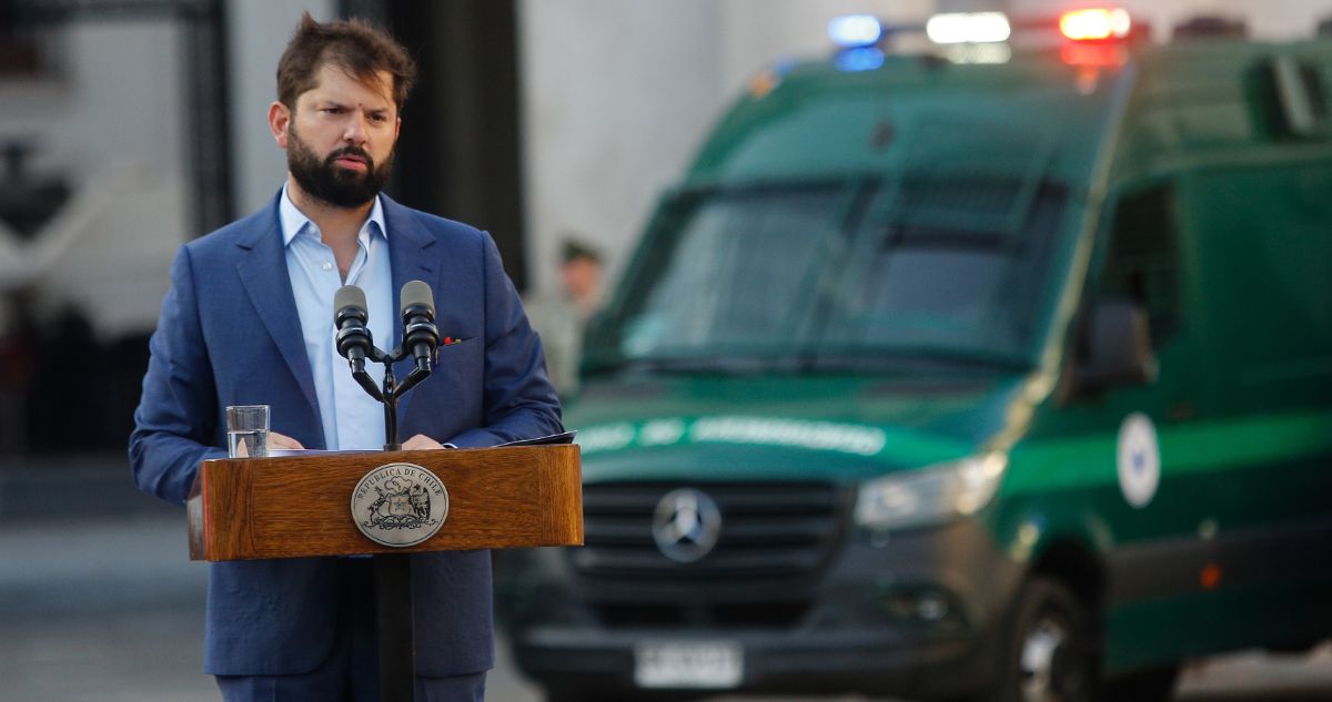 Presidente Boric llama a la austeridad en medio de polémica por vehículos Lexus en el Poder Judicial