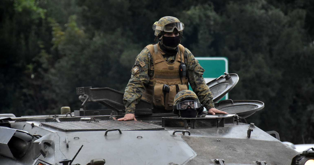 Boric militares
