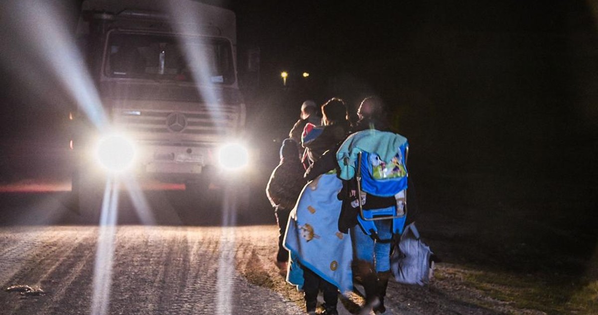 “Servicio Especial”: la irrisoria brecha de seguridad usada para traficar migrantes a Estación Central