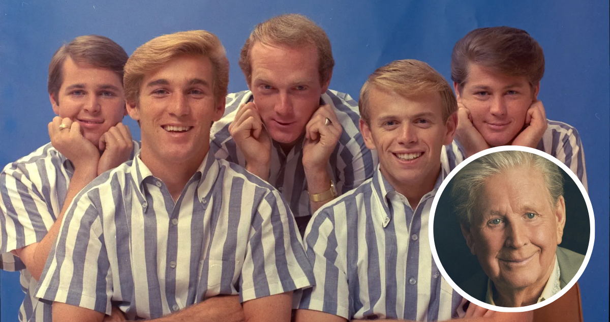Banda The Beach Boys junto a miniatura de Brian Wilson