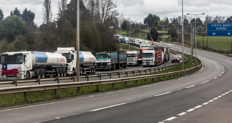 Fotografía archivo de camioneros de osorno