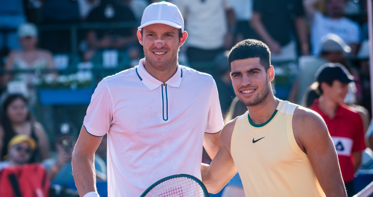 Carlos Alcaraz se rinde ante Nicolás Jarry tras caer en el ATP de Argentina.