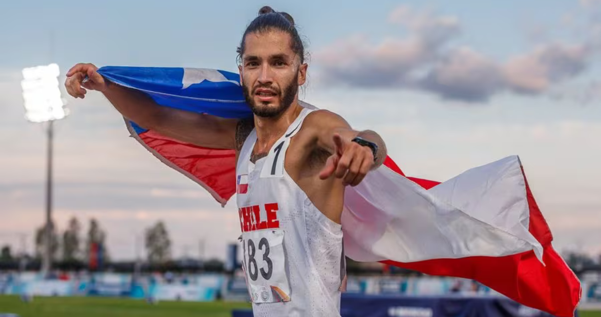 Carlos Díaz conquista Sevilla y alcanza cupo para los Juegos Olímpicos de París 2024.