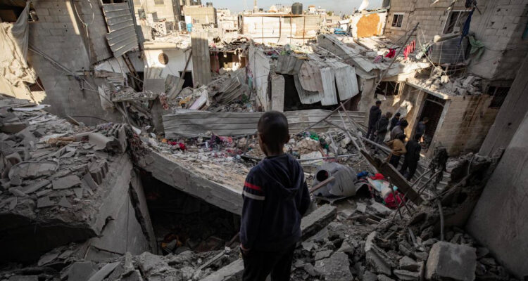 China pide a Israel que detenga operaciones “lo antes posible” y evite “desastre” en Rafah