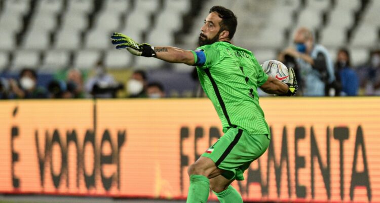 Claudio Bravo se ilusiona con volver a La Roja.