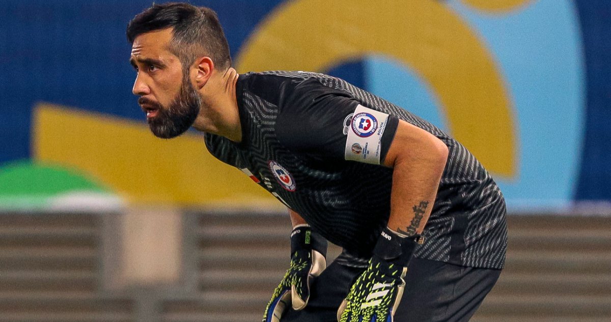 Claudio Bravo La Roja