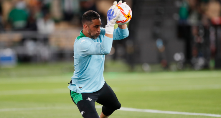 Real Betis celebra el retorno de Claudio Bravo.