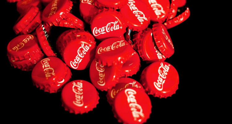En EEUU ponen en duda millones de dólares ligados al principal embotellador de Coca Cola