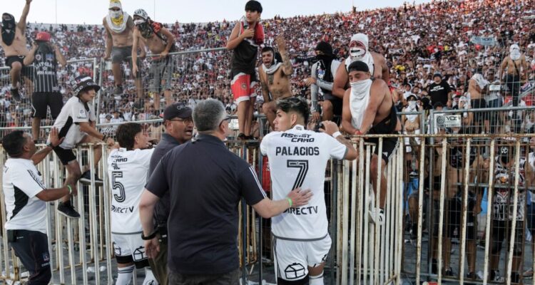 Incidentes de la barra de Colo Colo ante Huachipato en la Supercopa