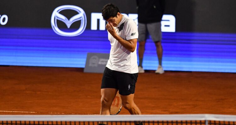 Cristian Garin durante el Chile Open.