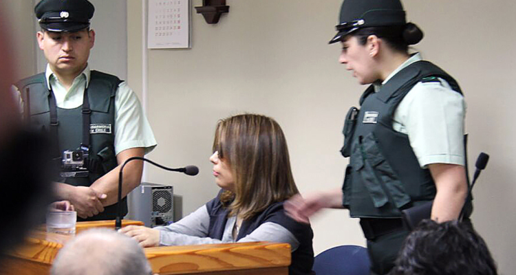 Decretan prisión preventiva e internación provisoria contra hijos de Nabila Rifo por matar a su pareja