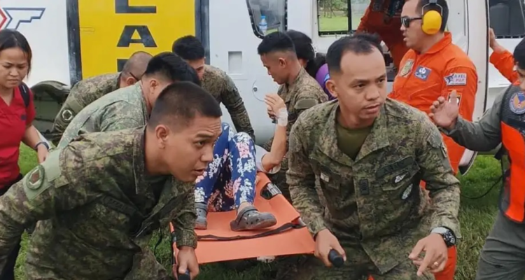 Persona herida tras deslizamiento de tierra en Filipinas