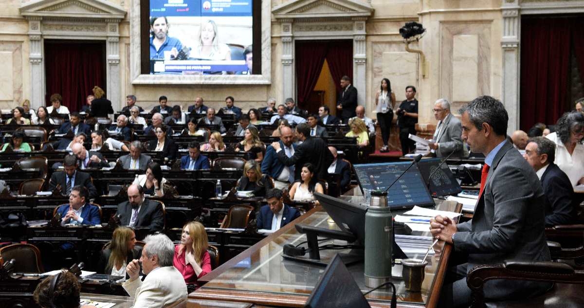 Sigue en vivo el debate de diputados argentinos por la polémica “Ley Ómnibus” de Javier Milei