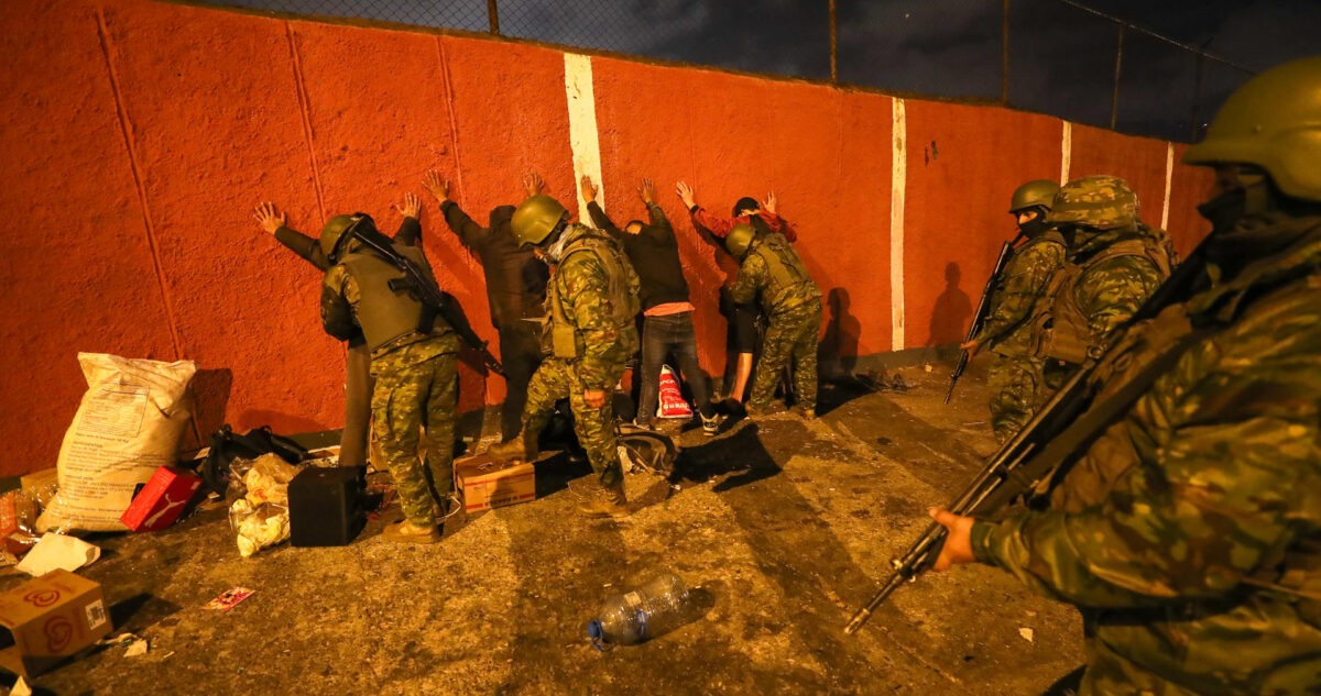 Más de 8.600 detenidos en 41 días durante el “conflicto armado” de Ecuador contra el crimen