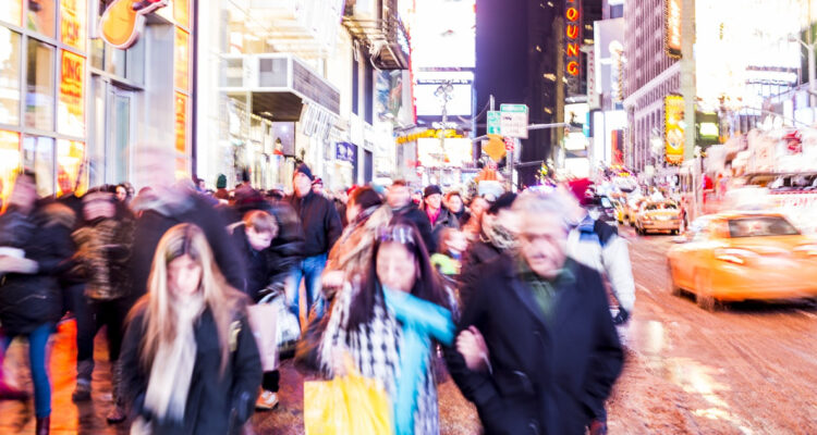 Dato clave para la economía de EEUU: precios de consumo personal subieron 2,4% en un año