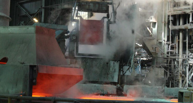 Fotografía de uno de los últimos ánodos producidos en paipote