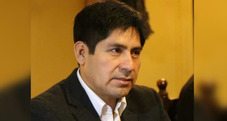 Nueva querella contra exalcalde Reinao por violación