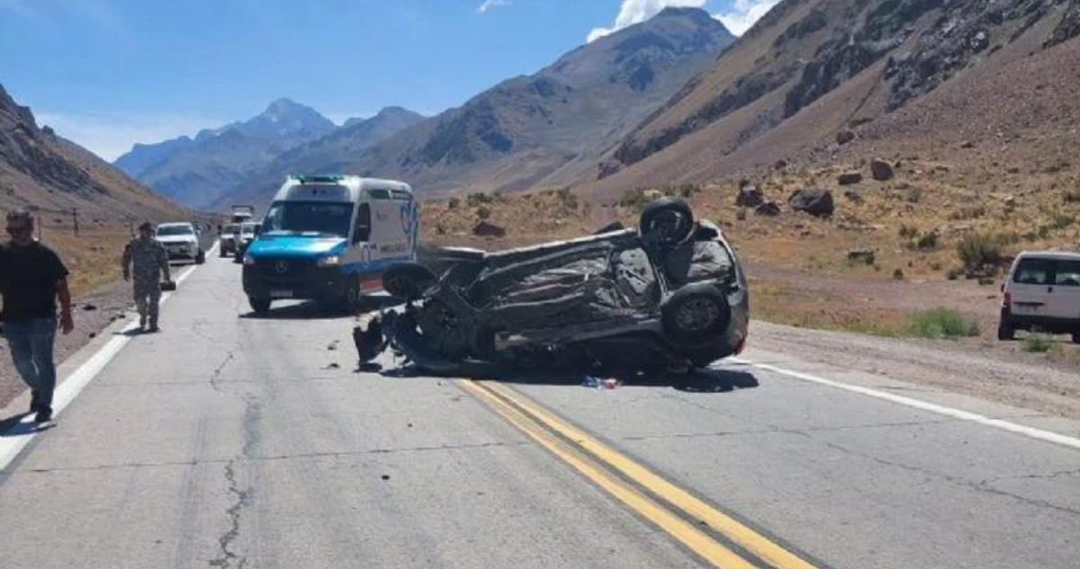 Grave accidente en lado argentino obliga a cerrar Paso Los Libertadores: habrían 2 muertos