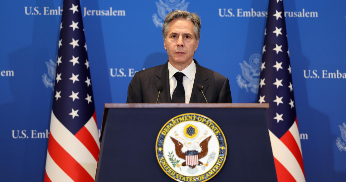 Guerra Israel-Hamás Antony Blinken aterriza en A. Saudita en busca de una tregua en la Franja de Gaza