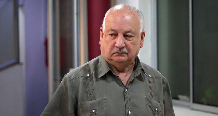 Fotografía de Guillermo Teillier