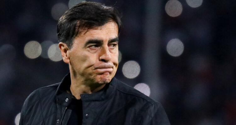 Gustavo Quinteros crítica