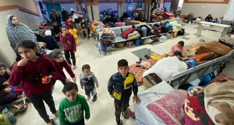 Israel justifica asedio al hospital Nasser de Gaza: “Hamás tuvo rehenes ahí, recuperábamos cadáveres”