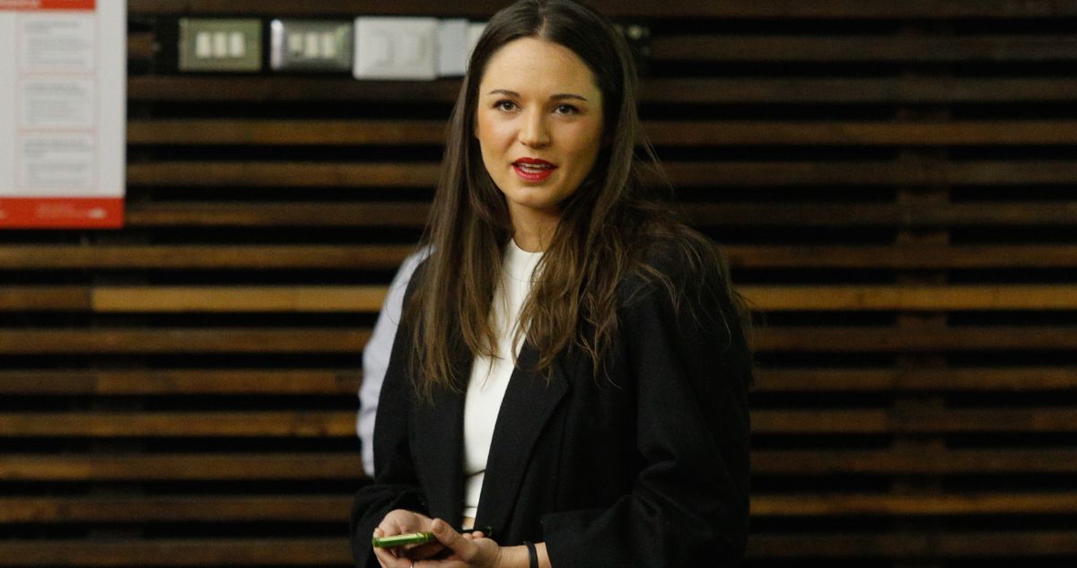 ¿Vuelve rol de primera dama?: Karamanos tilda idea de “oportunista” y RN apela al cariño por el cargo