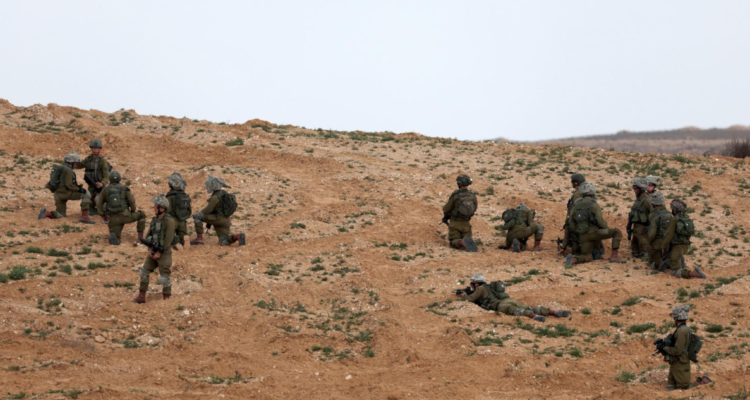 Ejército de Israel por tensión con Hizbulá y Hamás