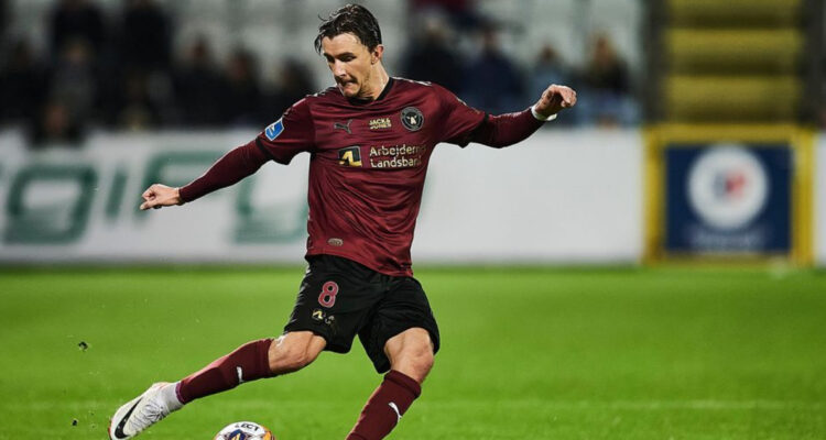 Kristoffer Olsson Dario Osorio Marca